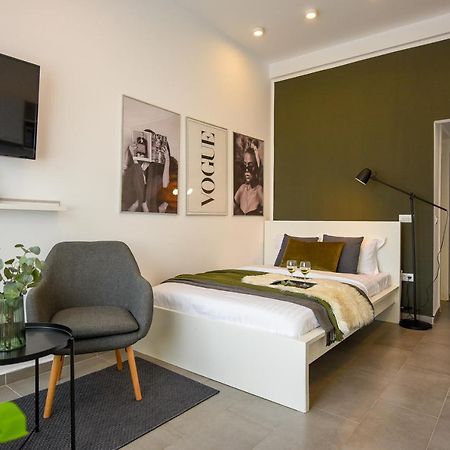 Classy Comfort - Chic Studio On Regina Elisabeta Bükreş Dış mekan fotoğraf