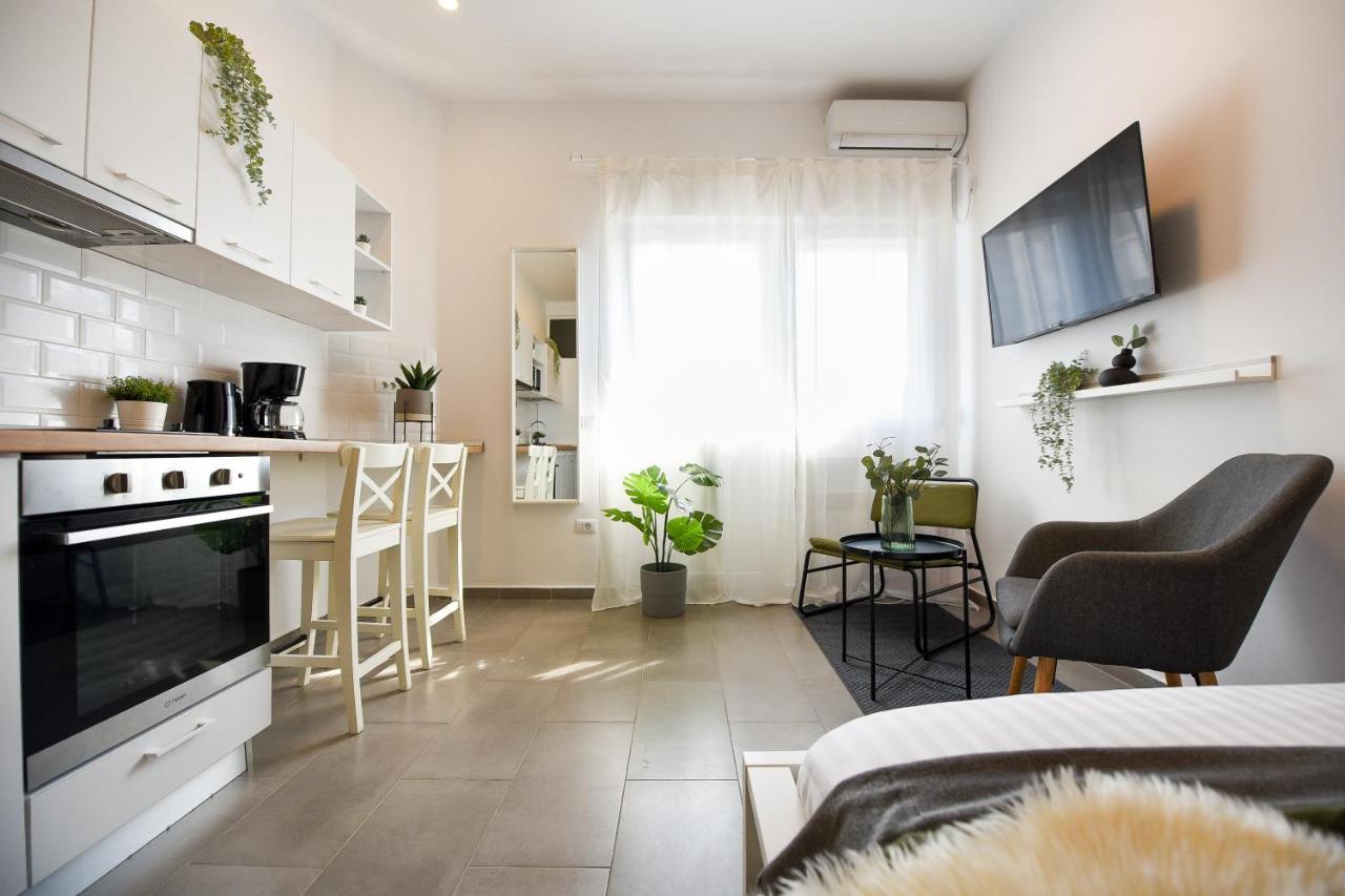 Classy Comfort - Chic Studio On Regina Elisabeta Bükreş Dış mekan fotoğraf